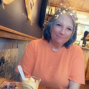 Meet your Posher, Sandy